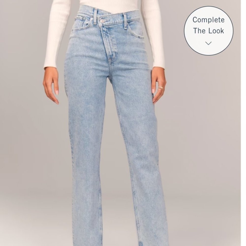 ❌SOLD Abercrombie & Fitch Ultra High Rise 90s Straight Jean Criss-Cross Waist 31 - Picture 1 of 13